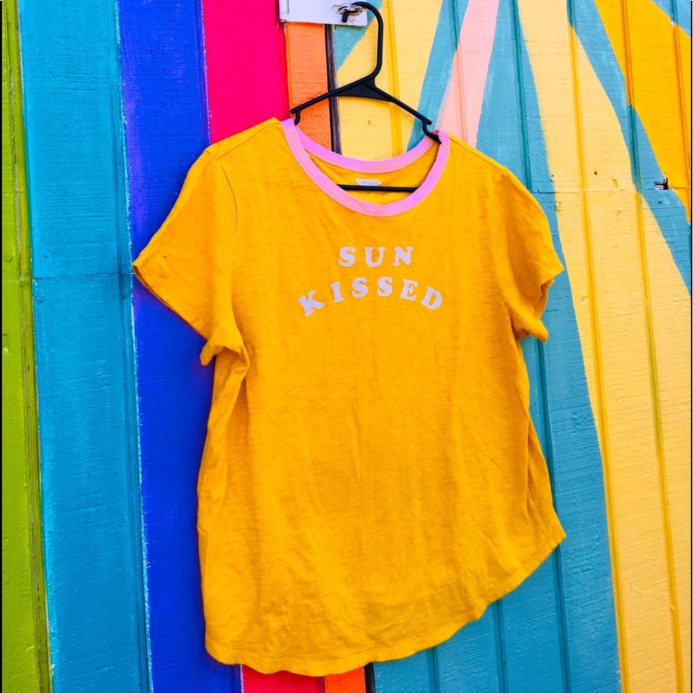 'SUN KISSED' T-SHIRT